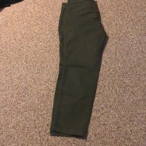 Pixie pant by old Navy.  New!  Size 8P.